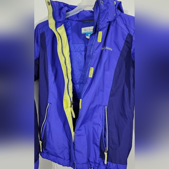 Winter Jacket - Picture 2 of 4